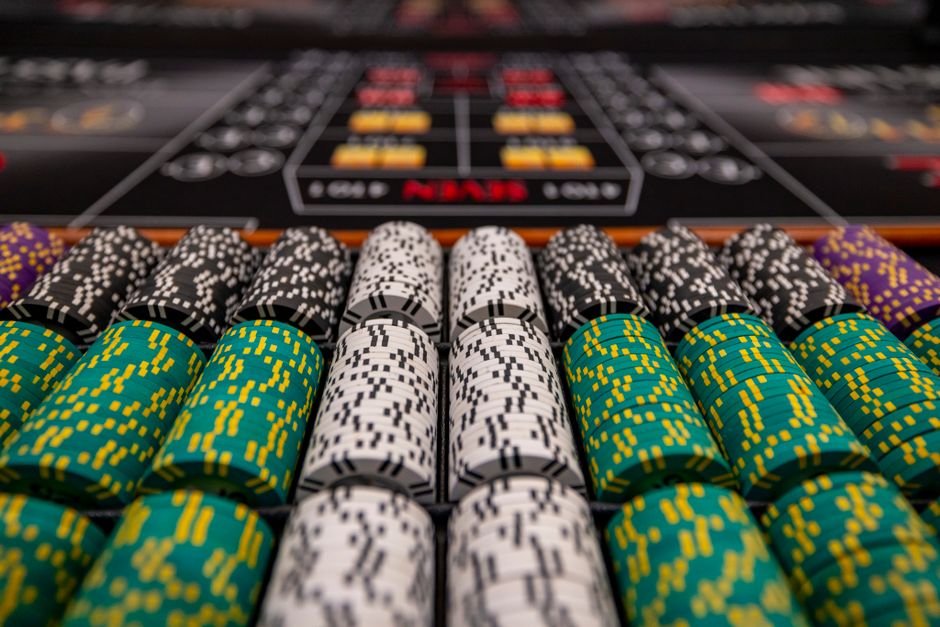 Understanding the Slot: From Mechanical Origins to Digital Domination